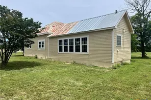 1312 Fm 581 Hwy, Lometa, TX 76853 - Photo 4