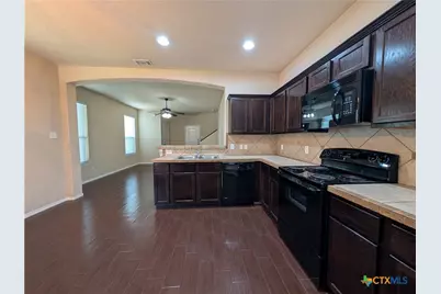 1028 Brown Rock Drive, New Braunfels, TX 78130 - Photo 16