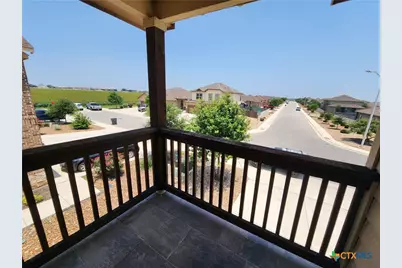 319 Creekside Curve, New Braunfels, TX 78130 - Photo 16