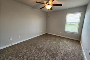 319 Creekside Curve, New Braunfels, TX 78130 - Photo 24
