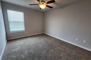 319 Creekside Curve, New Braunfels, TX 78130 - Photo 22