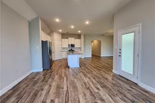 1331 Gruene Glen, New Braunfels, TX 78132 - Photo 4