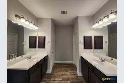1331 Gruene Glen, New Braunfels, TX 78132 - Photo 20
