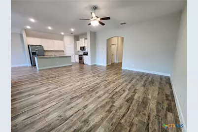 1331 Gruene Glen, New Braunfels, TX 78132 - Photo 2