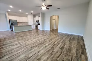 1331 Gruene Glen, New Braunfels, TX 78132 - Photo 2