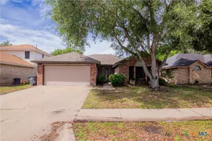 406 Ashland Creek, Victoria, TX 77901 - Photo 2