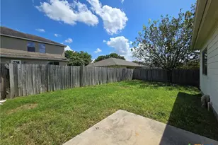 3031 Pine Valley Dr, New Braunfels, TX 78130 - Photo 20