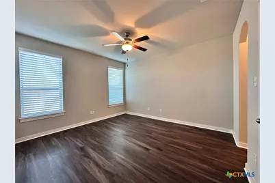 371 Creekside Curve, New Braunfels, TX 78130 - Photo 12