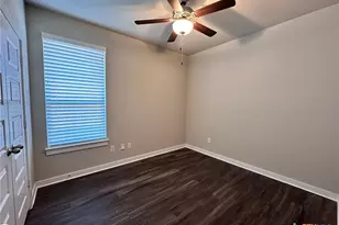 371 Creekside Curve, New Braunfels, TX 78130 - Photo 14