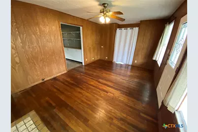 1030 Cole Avenue, New Braunfels, TX 78130 - Photo 8