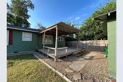 893 Pine Street, New Braunfels, TX 78130 - Photo 20