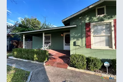 893 Pine Street, New Braunfels, TX 78130 - Photo 4