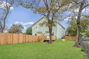 622 E 8th Ave, Belton, TX 76513 - Photo 30