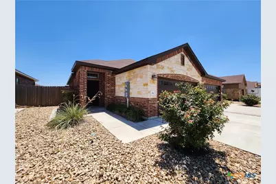 350 Creekside Curve, New Braunfels, TX 78130 - Photo 2