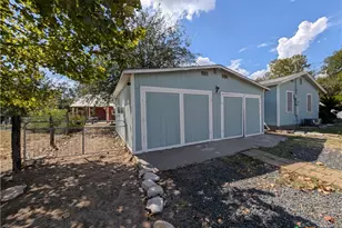 890 Josephine St, New Braunfels, TX 78130 - Photo 24