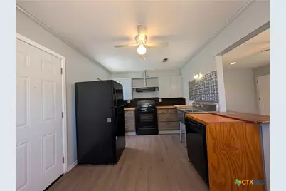 890 Josephine Street, New Braunfels, TX 78130 - Photo 8