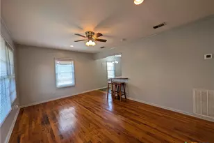 890 Josephine St, New Braunfels, TX 78130 - Photo 16