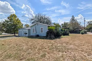 890 Josephine St, New Braunfels, TX 78130 - Photo 44