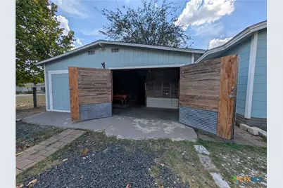890 Josephine Street, New Braunfels, TX 78130 - Photo 26