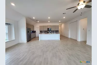 5923 Corsicana Cove, Seguin, TX 78155 - Photo 4