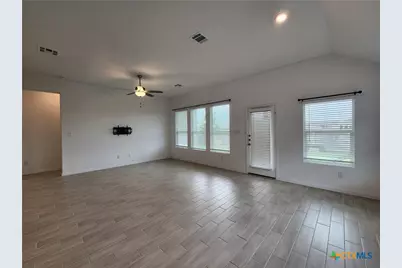 5923 Corsicana Cove, Seguin, TX 78155 - Photo 6