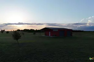 16066 McLennan Rd, Troy, TX 76579 - Photo 32