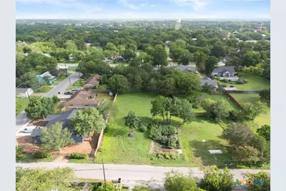 649 Fir Lane, Lockhart, TX 78644 - Photo 14