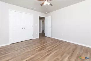 2542 Leroy Ln, Belton, TX 76513 - Photo 16