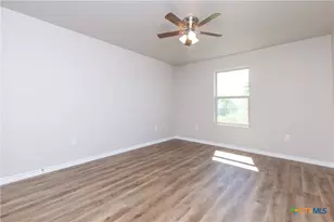 2542 Leroy Ln, Belton, TX 76513 - Photo 14
