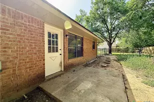 705 Woodcrest Cir, New Braunfels, TX 78130 - Photo 22