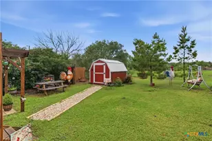 148 Dewey Ln, Seguin, TX 78155 - Photo 6