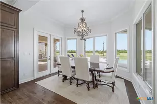 448 Champlain St, Victoria, TX 77905 - Photo 16