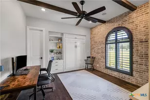448 Champlain St, Victoria, TX 77905 - Photo 34