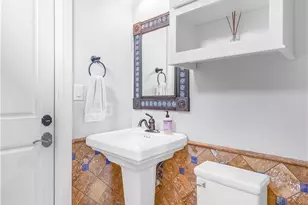 448 Champlain St, Victoria, TX 77905 - Photo 38