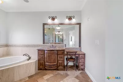 448 Champlain Street, Victoria, TX 77905 - Photo 30