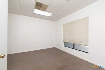 19 S 25th Street #100, Temple, TX 76504 - Photo 6