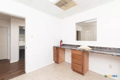 19 S 25th Street #100, Temple, TX 76504 - Photo 14