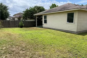 2441 Fayette Dr, New Braunfels, TX 78130 - Photo 18