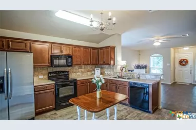 2441 Fayette Drive, New Braunfels, TX 78130 - Photo 4