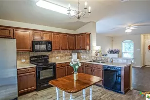 2441 Fayette Dr, New Braunfels, TX 78130 - Photo 4