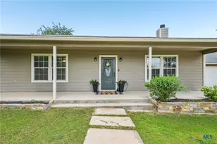 141 Arnold Dr, Canyon Lake, TX 78133 - Photo 6