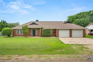 381 Norwood Dr, Woodway, TX 76712 - Photo 6