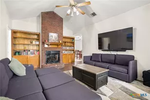 381 Norwood Dr, Woodway, TX 76712 - Photo 8