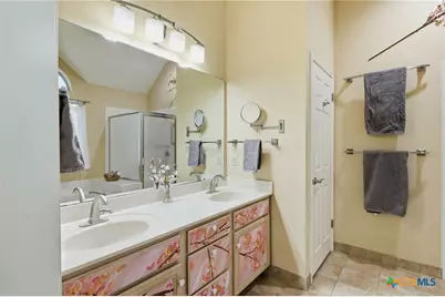213 Rio Vista Drive, Georgetown, TX 78626 - Photo 20