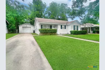 710 E 14th Street, Cameron, TX 76520 - Photo 10