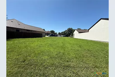 1732 Nordberg, Seguin, TX 78155 - Photo 6