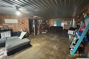 419 W Main St, Lometa, TX 76853 - Photo 2