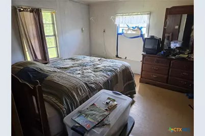 101-105 W Austin Avenue, Seadrift, TX 77983 - Photo 16
