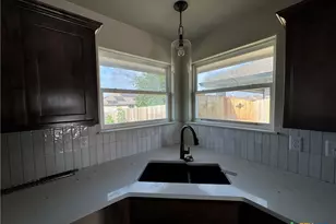 2570 Cowgirl Trl, Belton, TX 76513 - Photo 6