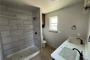 2570 Cowgirl Trl, Belton, TX 76513 - Photo 8
